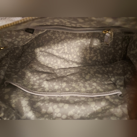 Vera Bradley Camofloral Gray Mario Satchel New With Tags - Picture 7 of 8